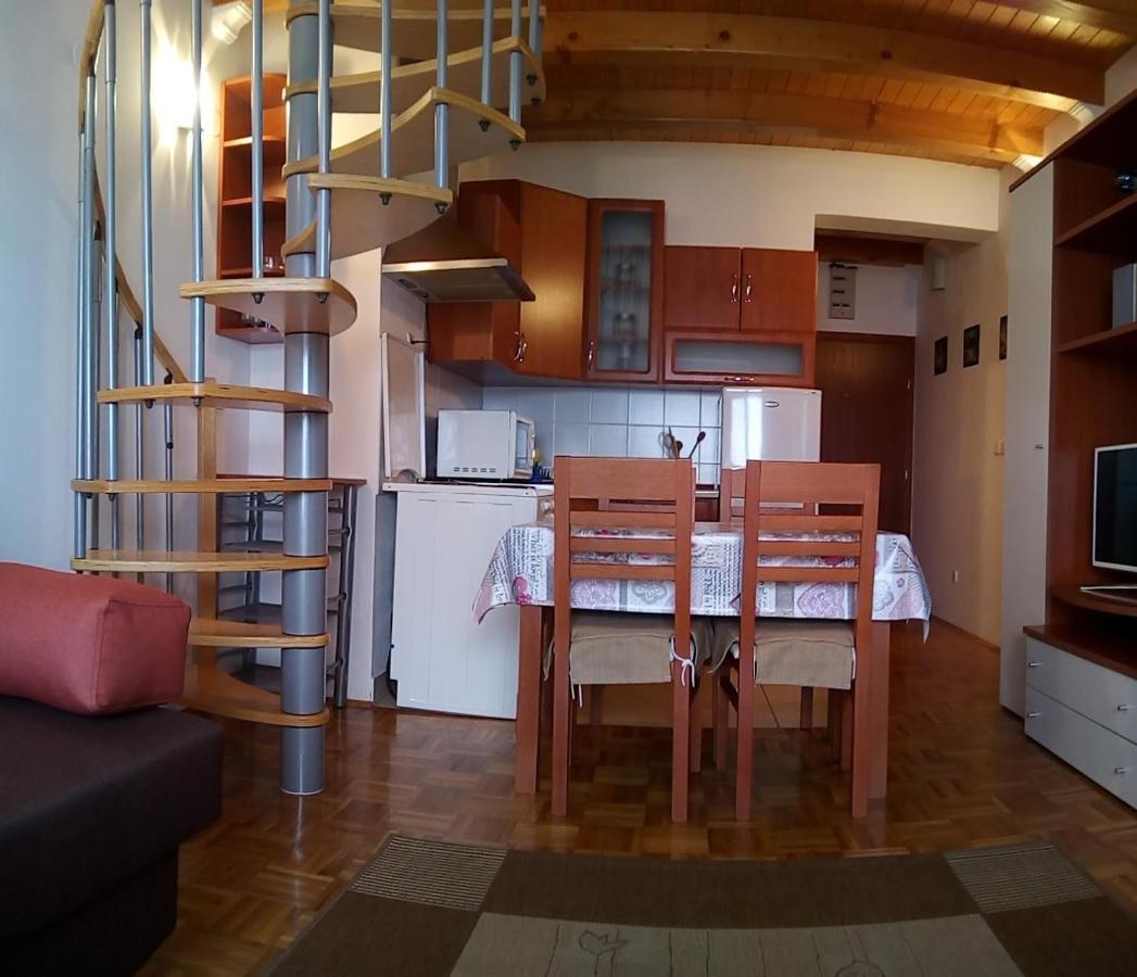 Apartment Malkoc Цриквеница Экстерьер фото