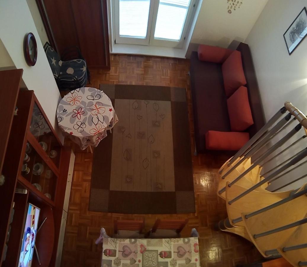 Apartment Malkoc Цриквеница Экстерьер фото