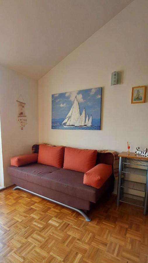 Apartment Malkoc Цриквеница Экстерьер фото